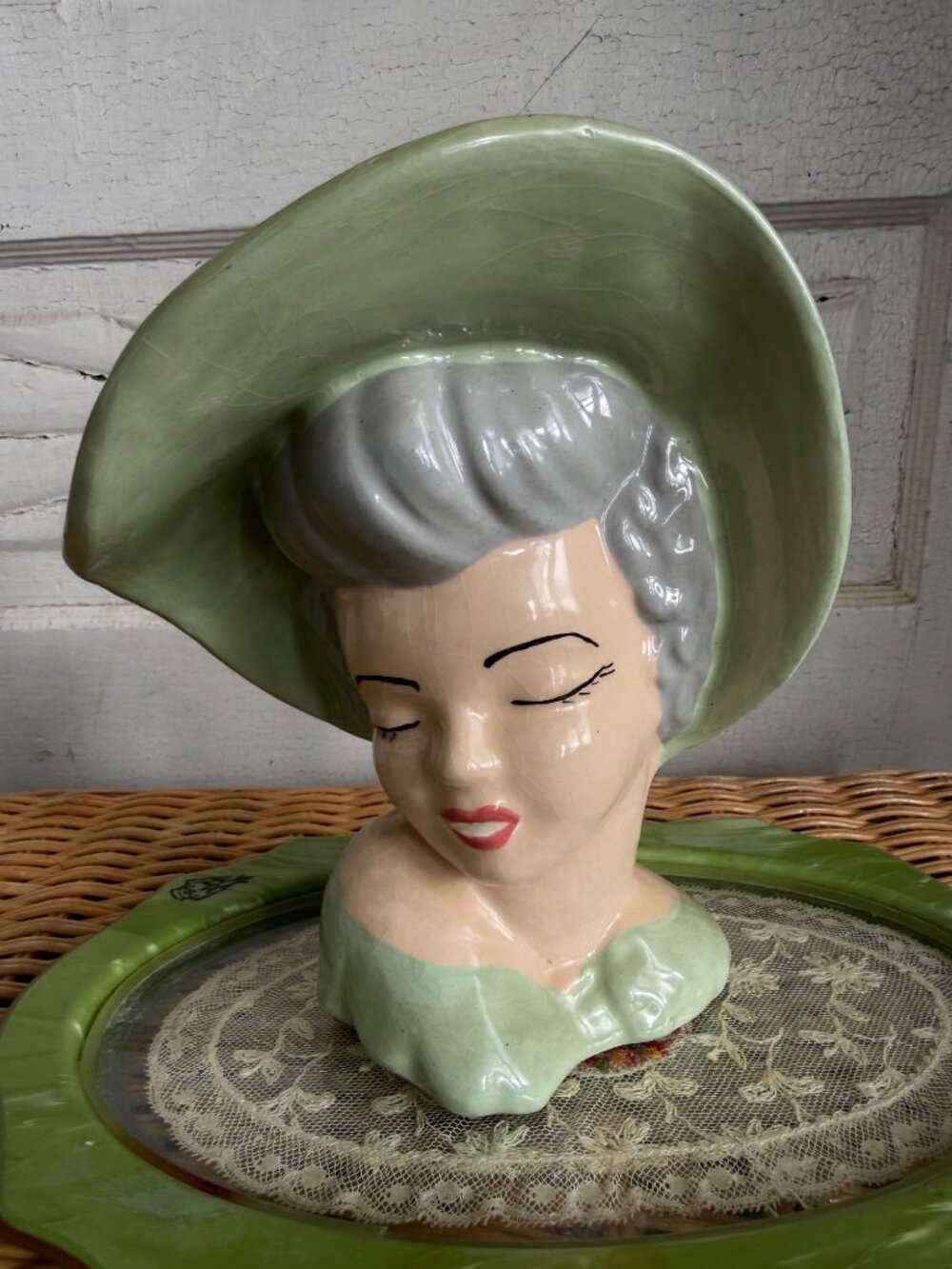 Vintage 1950s Glamour Girl Vase Head Planter Green Hat Retro MOD - Picture 13 of 13